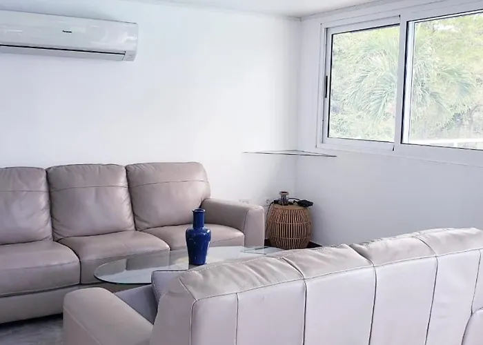 Secluded And Private Ocean And Mountain View Villa Very Close To Town Santa Cruz (Guanacaste)